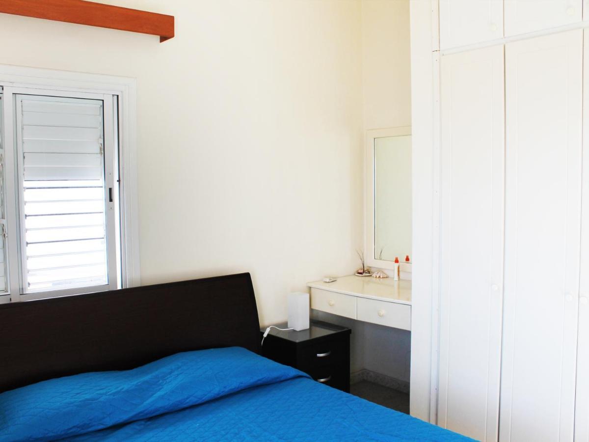 Panorama Beach House, 5 Meters To The Sea Перволия Екстериор снимка