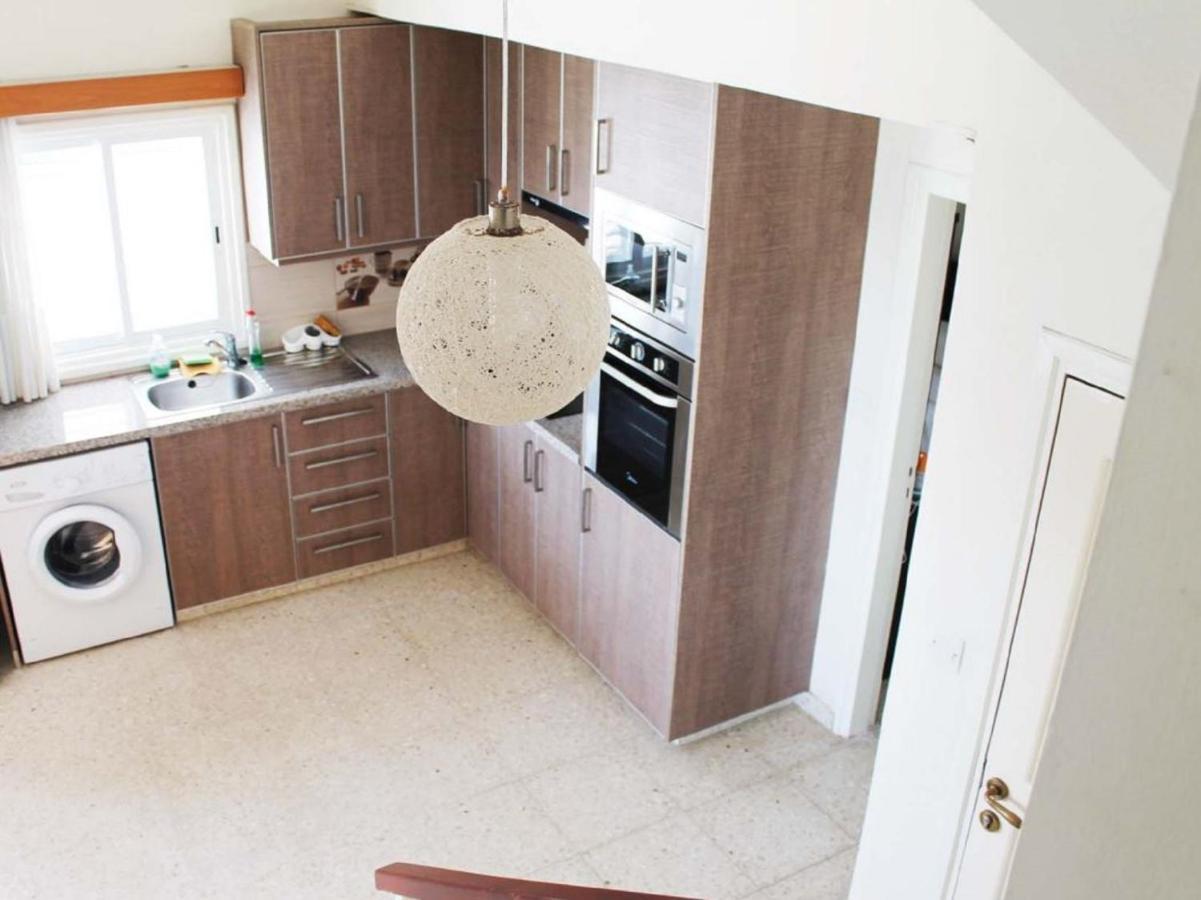 Panorama Beach House, 5 Meters To The Sea Перволия Екстериор снимка