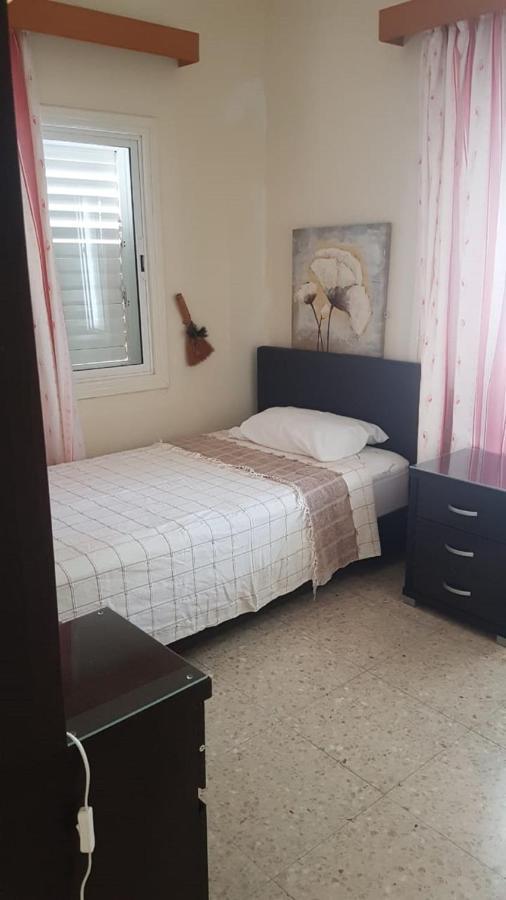 Panorama Beach House, 5 Meters To The Sea Перволия Екстериор снимка